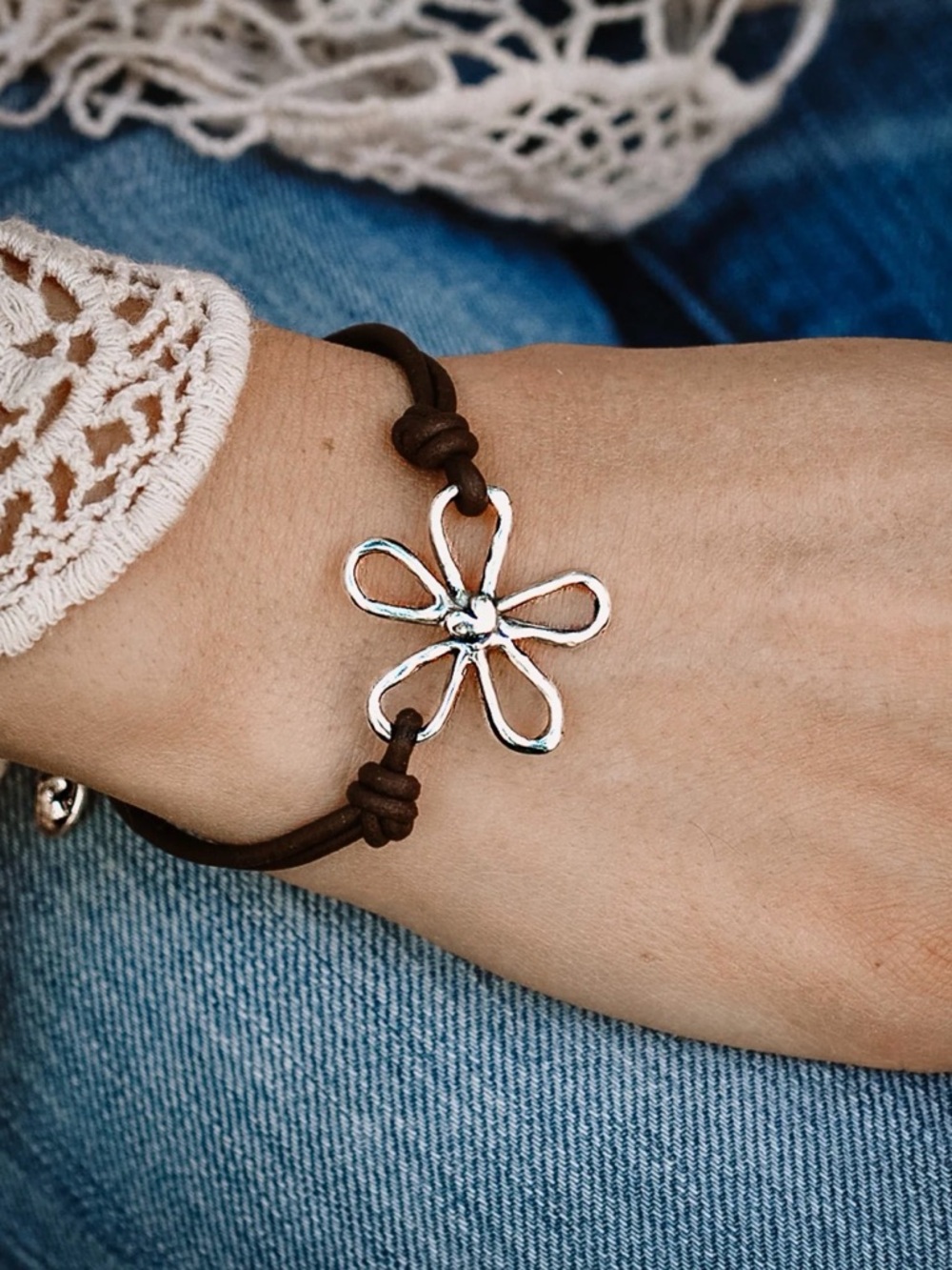 Yushi Silver Plated And Natural Leather Bracelet Flower Boho Western Handmade